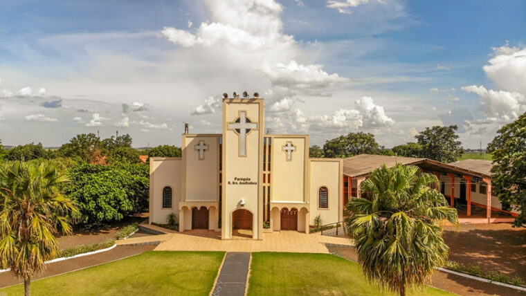 nossa senhora auxiliadora